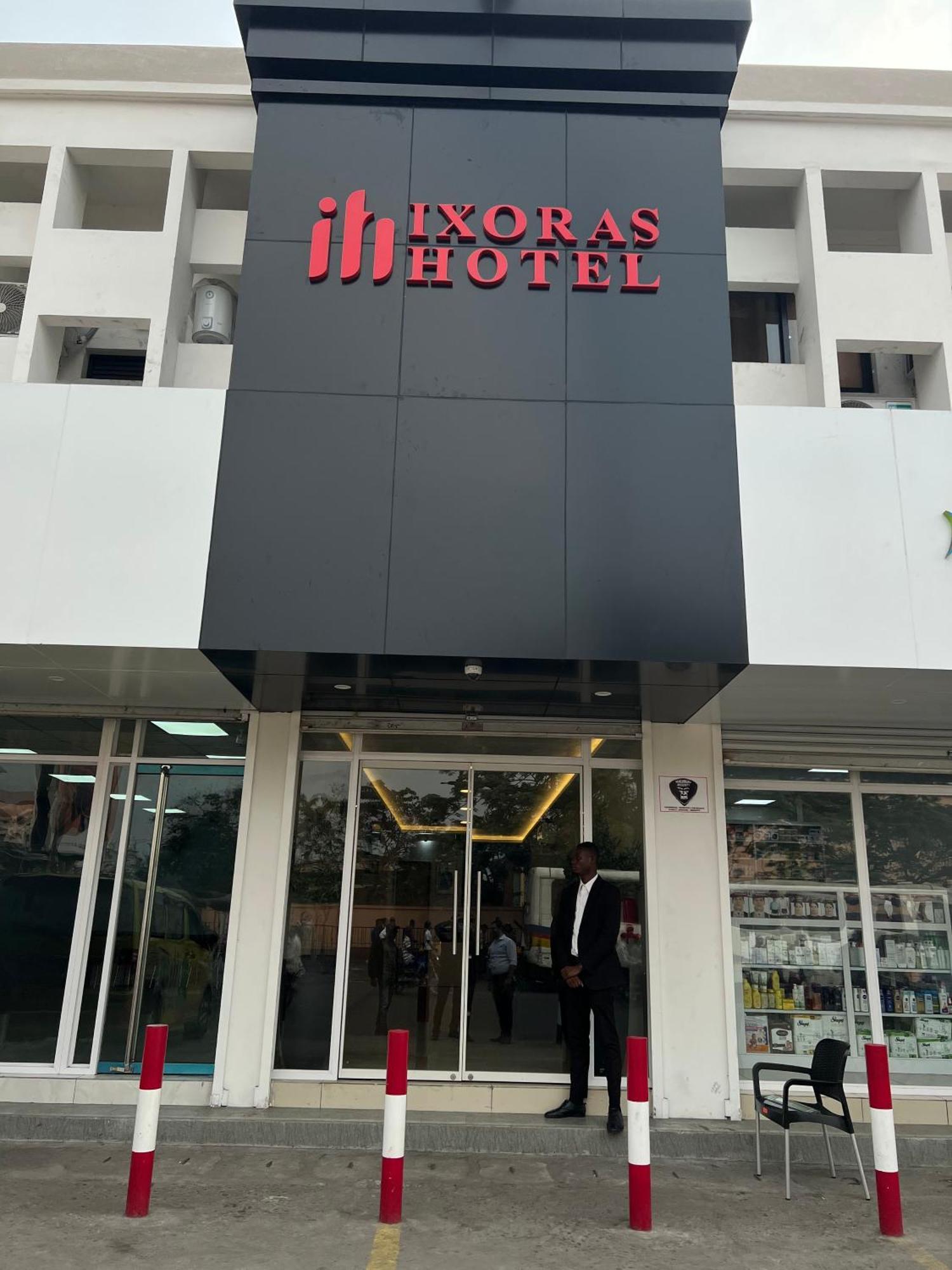Ixoras Hotel Victoire Kinshasa Exterior photo