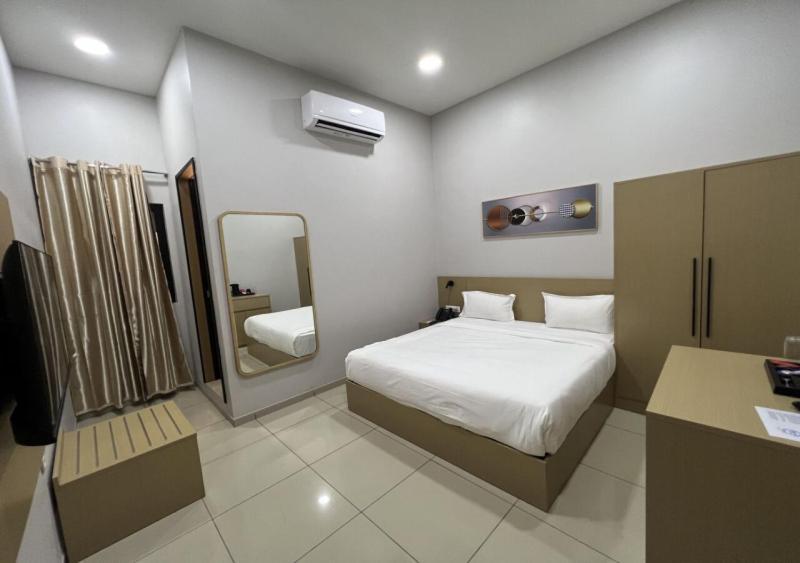 Ixoras Hotel Victoire Kinshasa Exterior photo